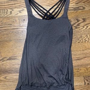 Lululemon Wild tank size 8